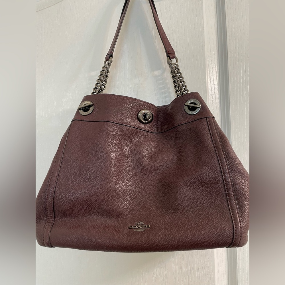 Coach 36855 Turnlock Plum Purse